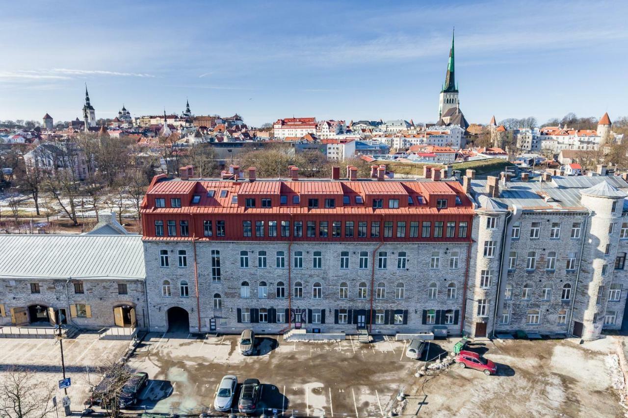 Orange Apartments Mere Tallinn Buitenkant foto